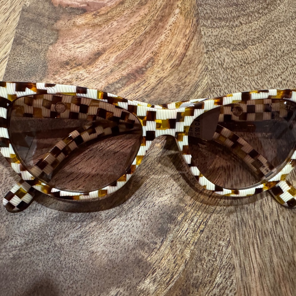 Machete Suzy Sunglasses